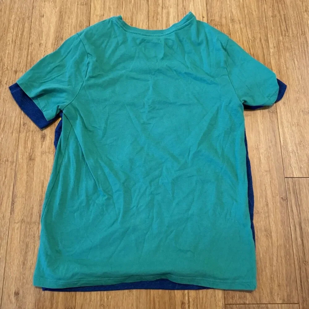 2 Old Navy Short Sleeved Shirts Bundle Boys Size Large (10/12)